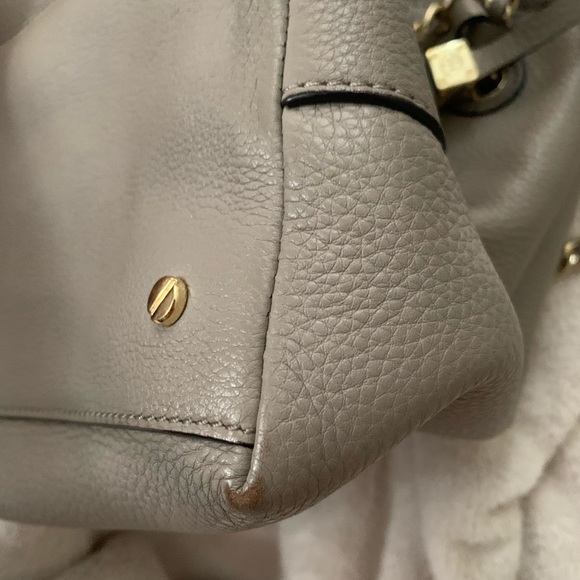 Beautiful Gray Soft Leather Tory Burch Purse - Picture 12 of 14